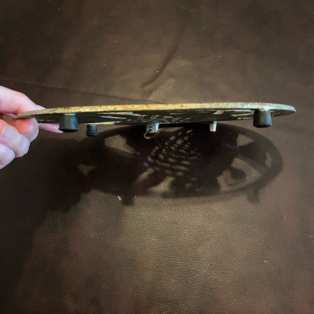 Guppy trivet - Picture 3 of 5